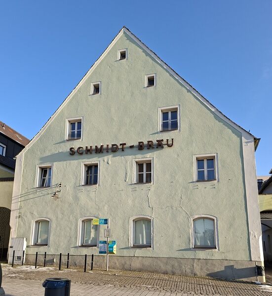Datei:Schwandorf Marktplatz 8.jpg