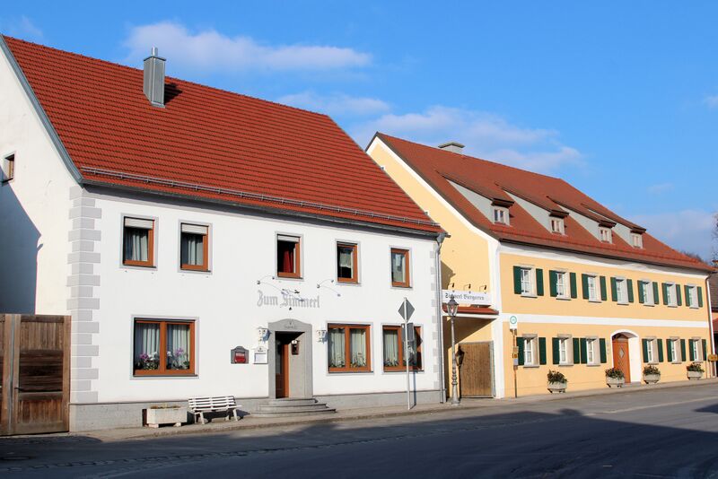 Datei:Winklarn Marktplatz 2018.jpg