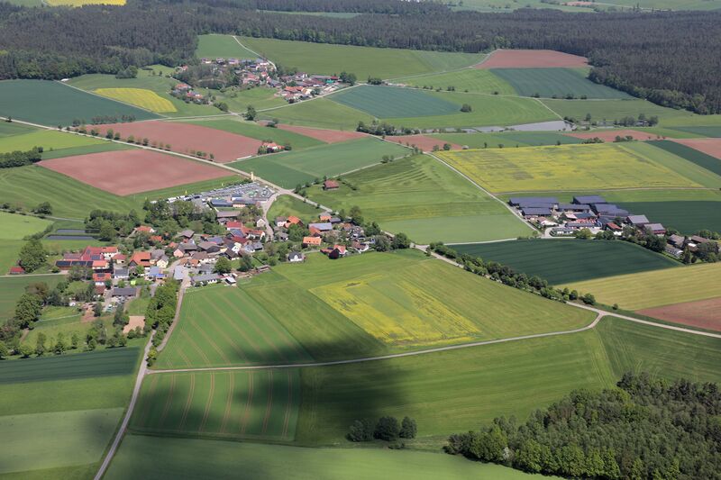 Datei:Hochdorf (Pirk) 2024 01.JPG