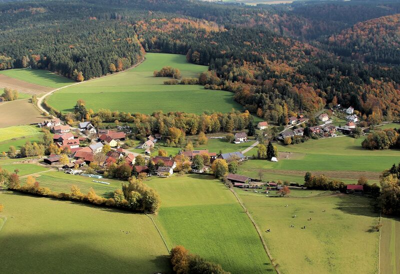 Datei:Rackenthal (Schönsee) 2017 02.jpg