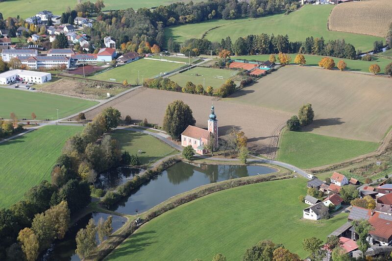 Datei:Moosbach 2021 04.jpg