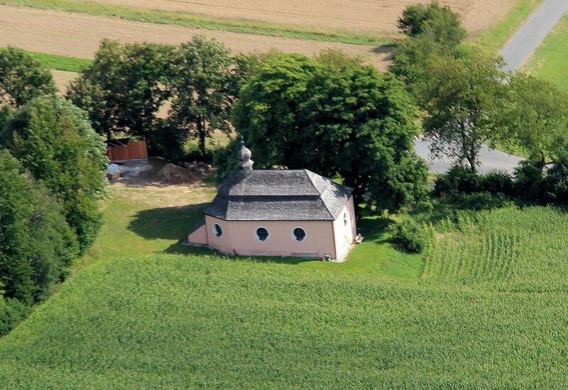 Datei:Fuchsberg Jakobikirche (Teunz) 2013.jpg
