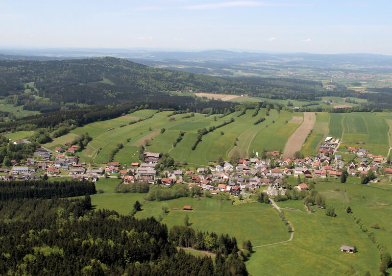 Datei:Dietersdorf (Schönsee) 2013 02.jpg