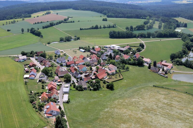 Datei:Weihern (Pfreimd) 2018 04.JPG