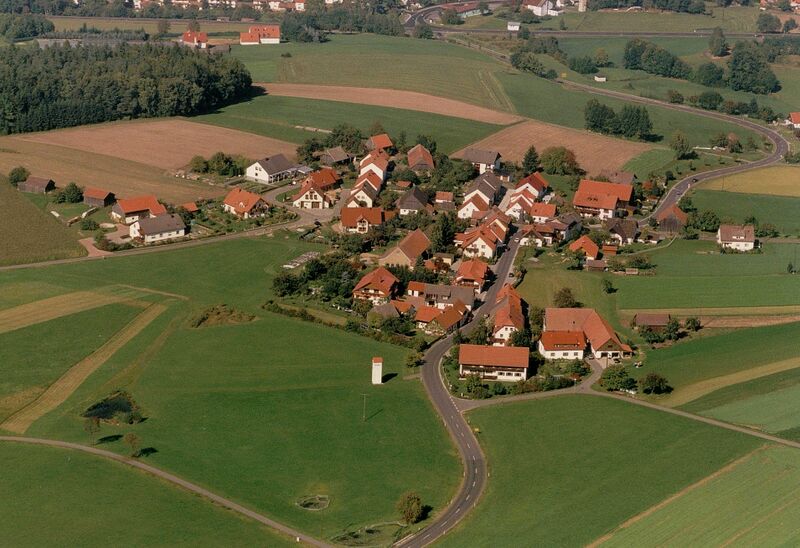 Datei:Eigelsberg (Oberviechtach) 2000.jpg