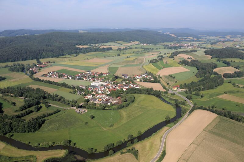 Datei:Zangenstein (Schwarzhofen) 2018 02.JPG