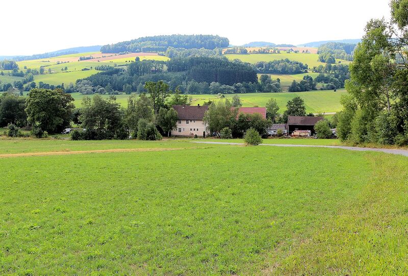 Datei:Bahnhof Niedermurach (Oberviechtach) 2013 01.jpg