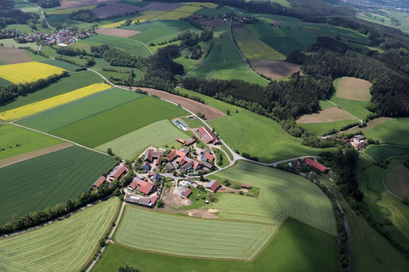 Datei:Schwarzberg (Wernberg-Köblitz) 2024 04.JPG