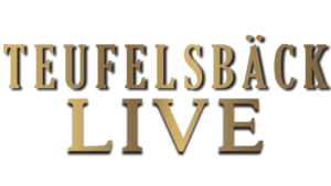 Goldener Schriftzug und gleichzeitig Logo der Konzertreihe "Teufelsbäck LIVE", welche im Biergarten des Atelier Teufelsbäck stattfindet.
