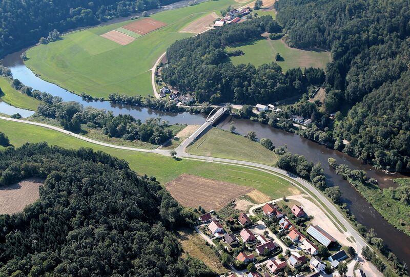 Datei:Überfuhr (Nittenau) 2013 02.jpg