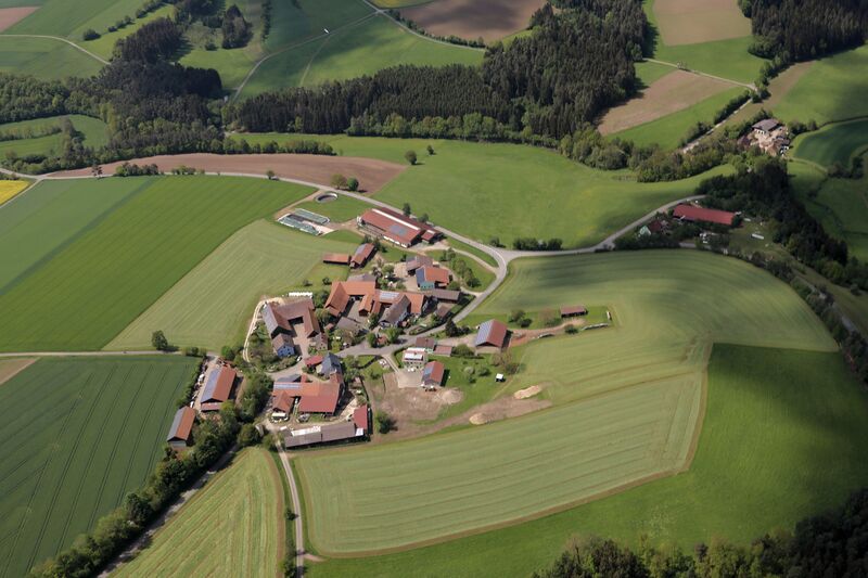 Datei:Schwarzberg (Wernberg-Köblitz) 2024 02.JPG