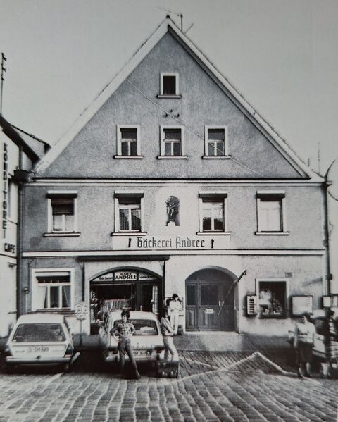 Datei:Schwandorf Marktplatz 4alt.jpg