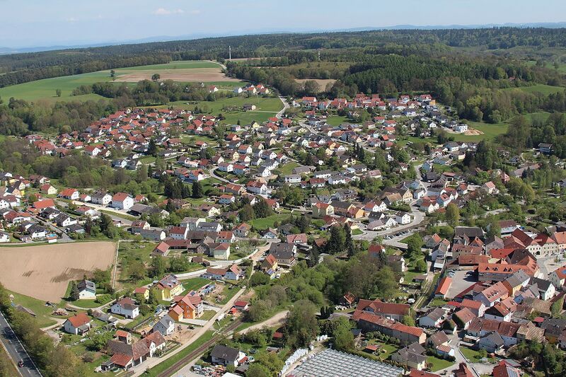 Datei:Bruck (Oberpfalz) 2017 09.jpg