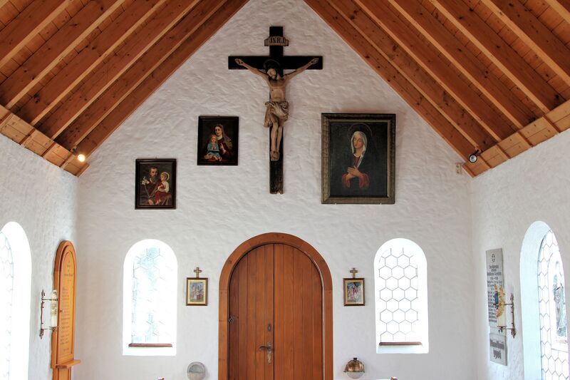 Datei:Oberlangau Josefikapelle 2018 03.jpg