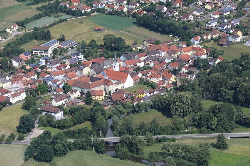 Datei:Schwarzach bei Schwarzhofen 06.jpg