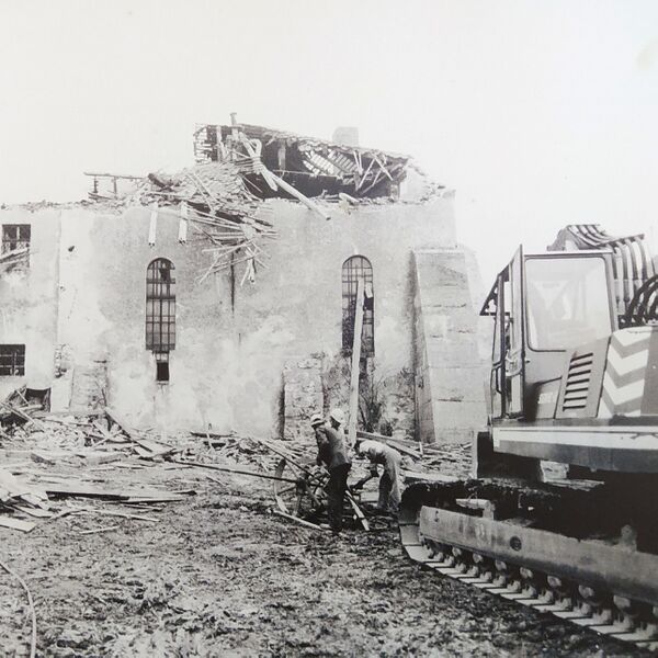 Datei:Abriss Brauhaus Parsberg.jpg