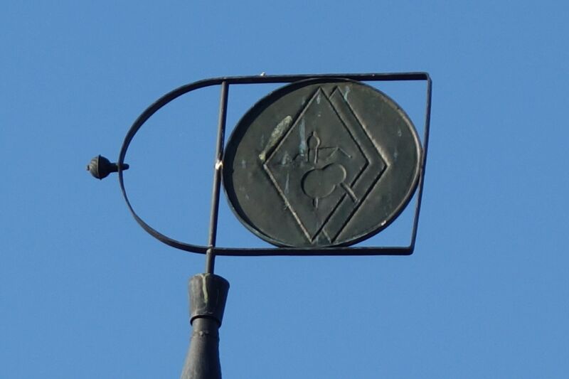 Datei:Logo als Wetterfahne.jpg