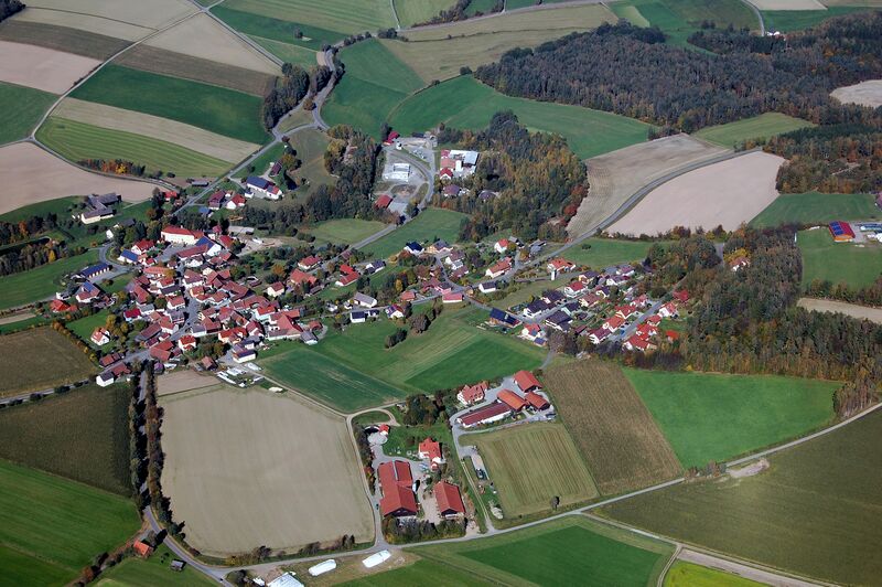 Datei:Fuchsberg (Teunz) 2010 01.jpg