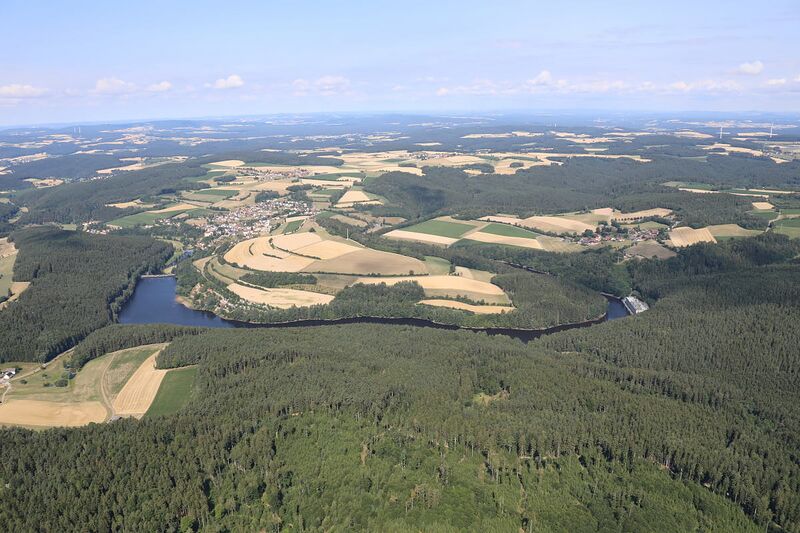 Datei:Speichersee Trausnitz 02.jpg