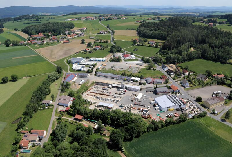 Datei:Oberviechtach Gewerbegebiet Ost 2018 02.jpg