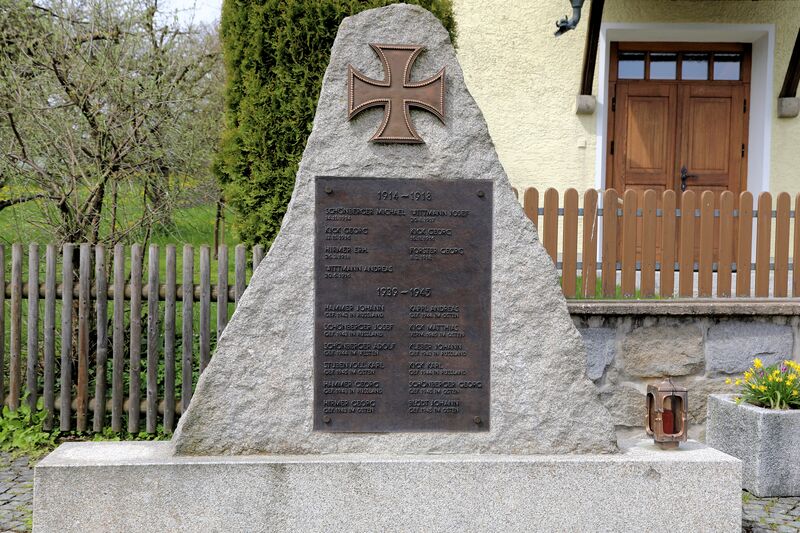 Datei:Großenschwand (Tännesberg) Kriegerdenkmal 2023 01.jpg