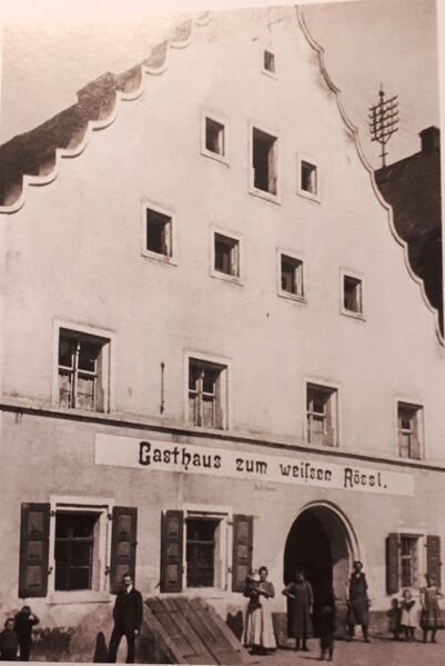 Datei:Schwandorf Marktplatz 25 alt.jpg