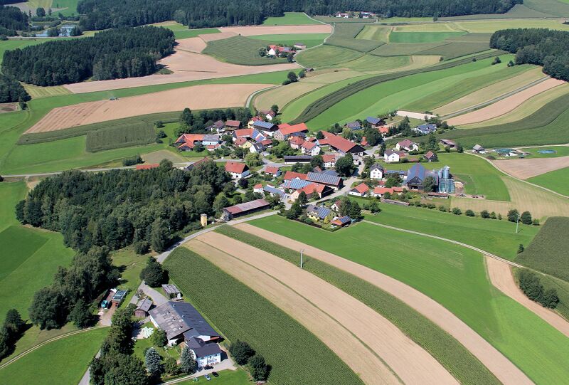 Datei:Schönthan (Oberviechtach) 2017 01.jpg