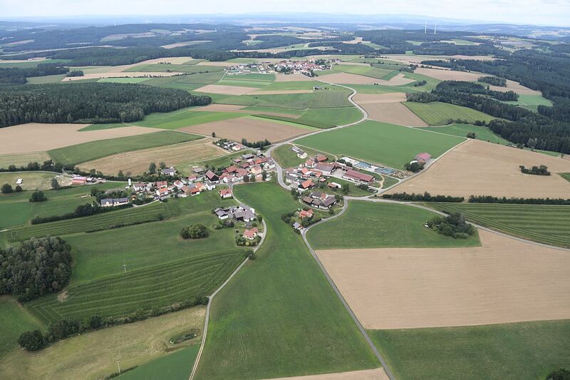 Datei:Köttlitz (Trausnitz) 2019 01.jpg