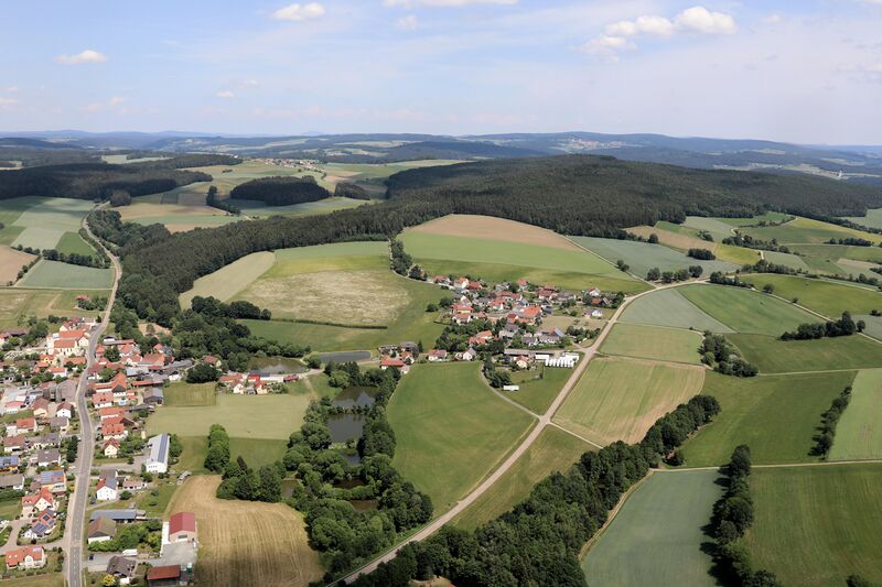 Datei:Weihern (Pfreimd) 2018 02.JPG