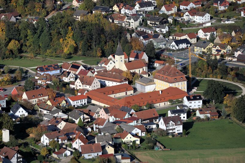 Datei:Theuern (Kümmersbruck) 2025 05.jpg