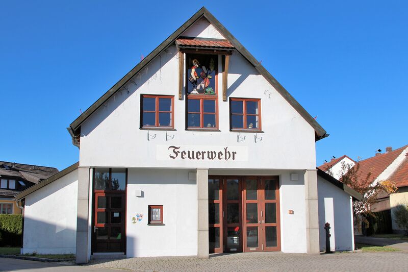 Datei:Eigelsberg (Oberviechtach) Feuerwehrhaus 2017.jpg