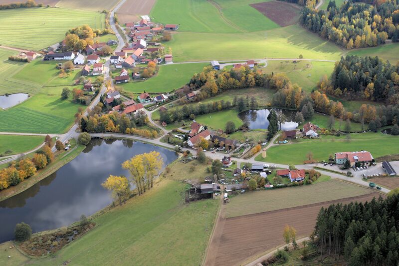 Datei:Pirkhof Lukahammer 2025.jpg
