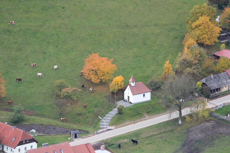 Datei:Schwarzach (Stadlern) 2017 05.JPG