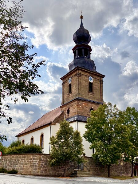 Datei:St. Johannes Evangelist Oberbibrach.jpeg