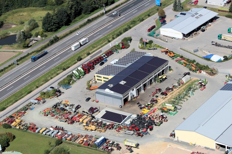 Datei:Pfreimd Firma Igl 2017.JPG