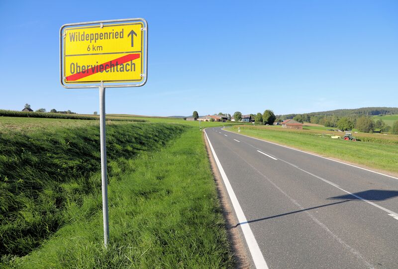 Datei:Schlüsselhof bei Oberviechtach 2023 01.jpg