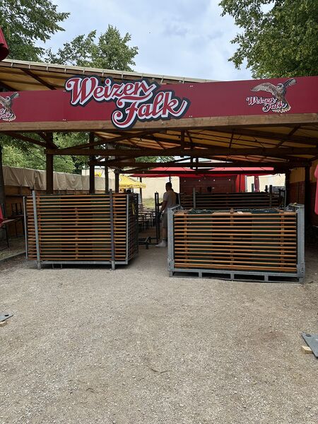 Datei:Bergfest Lagerplatz.jpg