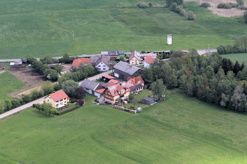 Datei:Preißhof (Weiding) 2024.jpg