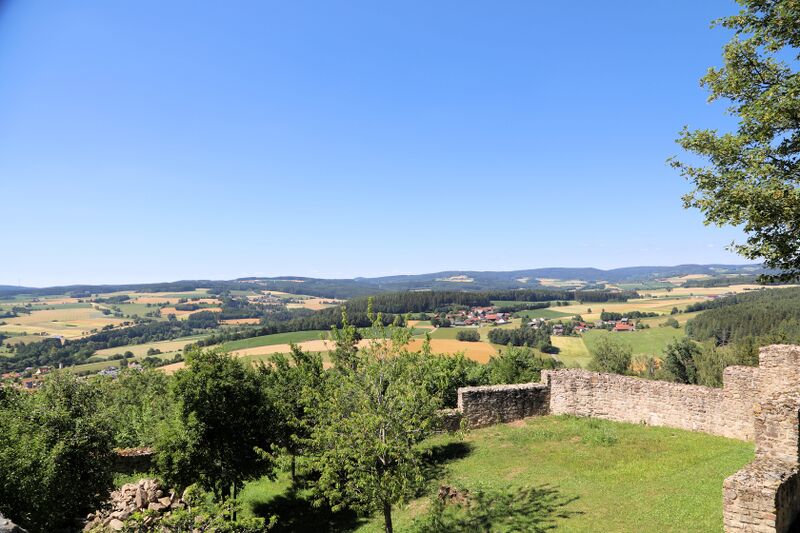 Datei:Burgruine Haus Murach 2022 11.jpg