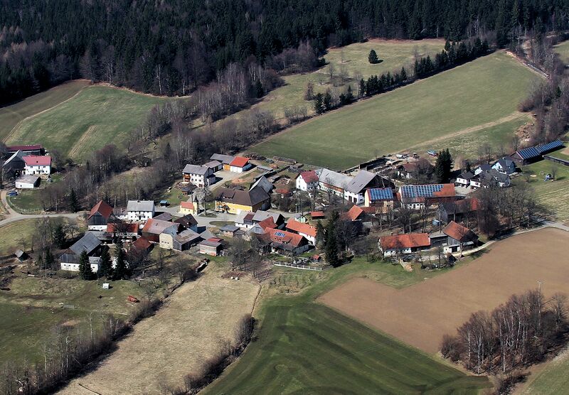 Datei:Laub (Schönsee) 2018 01.jpg