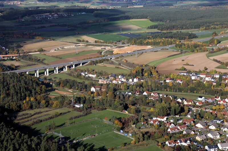 Datei:Theuern (Kümmersbruck) 2025 06.jpg