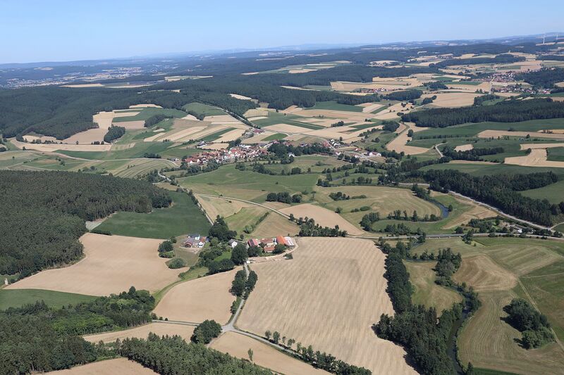 Datei:Schwarzach bei Willhof 01.jpg