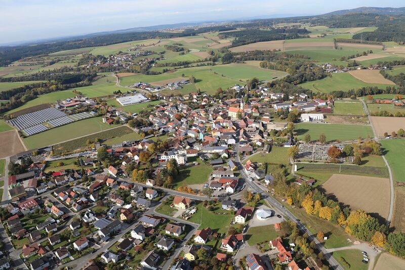 Datei:Moosbach 2021 08.jpg