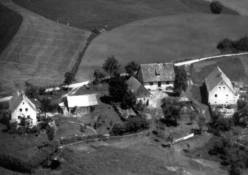 Datei:Zieglhäuser (Gleiritsch) um 1960.jpg