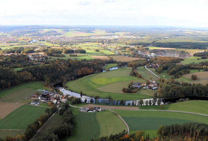 Datei:Forsting Tiefenbach (Nittenau) 2025.jpg