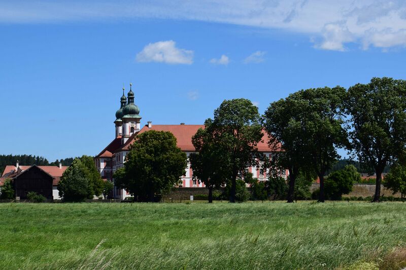 Datei:Klosterdorf Speinshart, Oberpfälzer Wald.jpg