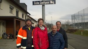 eiche-zunftpaar-weg