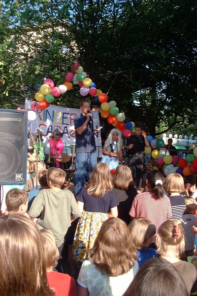 Datei:2000-Kinder-Karaoke-Show Ailingen - 08.jpg