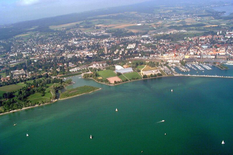 2002-Zeppelinfahrt-057-Konstanz-Kreuzlingen.jpg