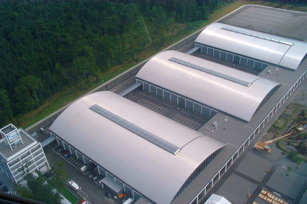 2002-Zeppelinfahrt-015-Friedrichshafen-Messe.jpg